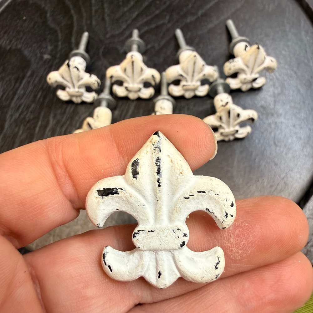 8Pc Fleur De Lis Cabinet Knobs Distressed White Iron Drawer Pulls VTG Style